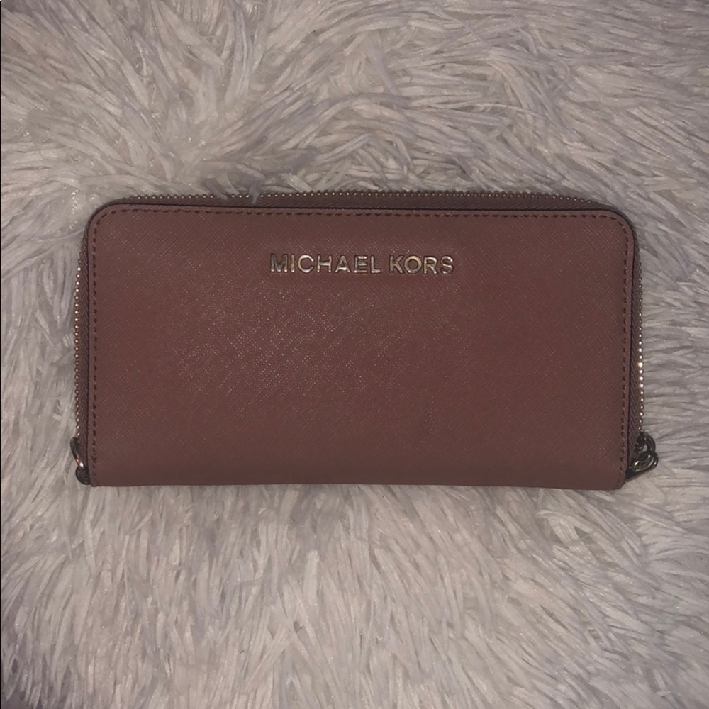 Mauve Michael Kors Wallet